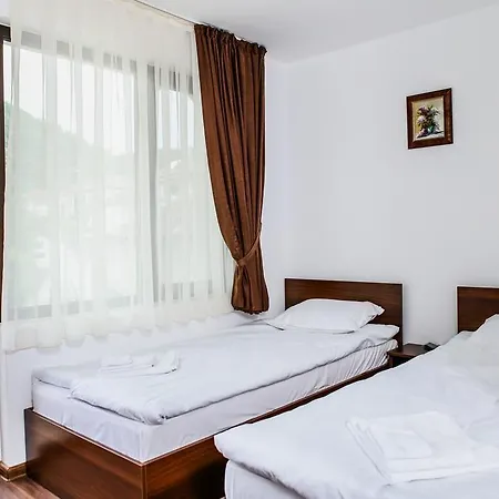 бялата къща Maison d'hôtes *