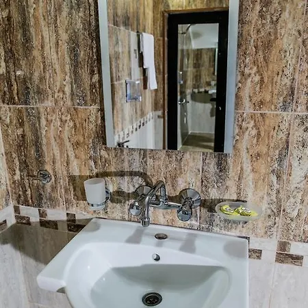 бялата къща *