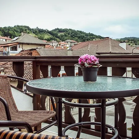 бялата къща Maison d'hôtes
