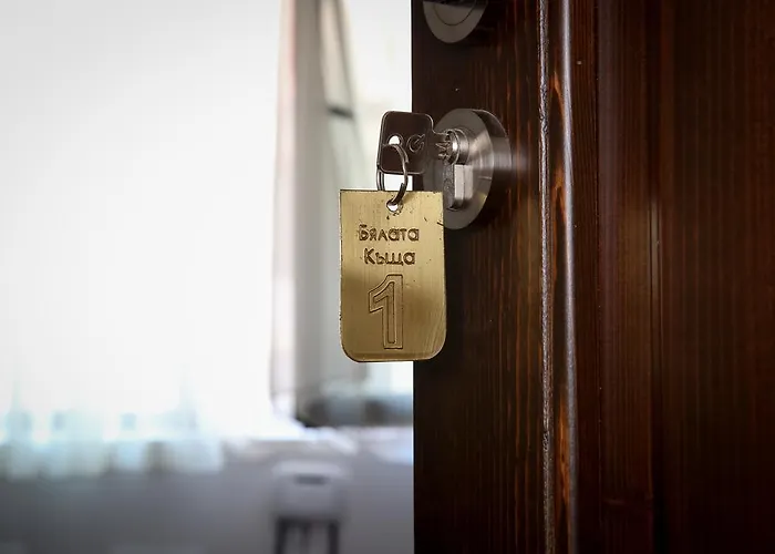 Guest house бялата къща Zlatograd